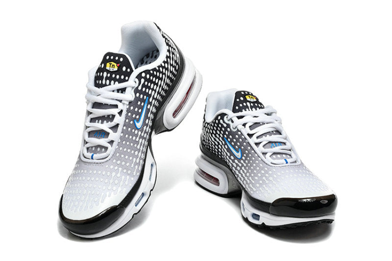 Les  Baskets Nike Air Max Tn incarnent un style emblématique et une performance supérieure.

 
Par ailleurs, leur design distinctif et leur utilisation de matériaux de haute qualité en font un choix incontournable.