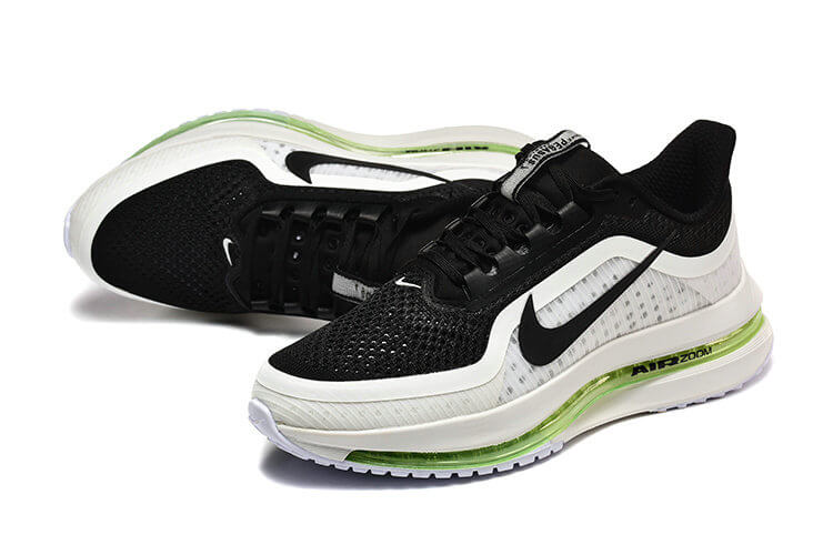 Les Baskets Nike Zoom pegasus combinent style et performance, offrant une expérience unique. Leur design élégant. Pas cher. Le moins Cher.