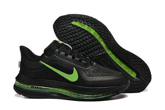 Les Baskets Nike Zoom pegasus combinent style et performance, offrant une expérience unique. Leur design élégant. Pas cher. Le moins Cher.