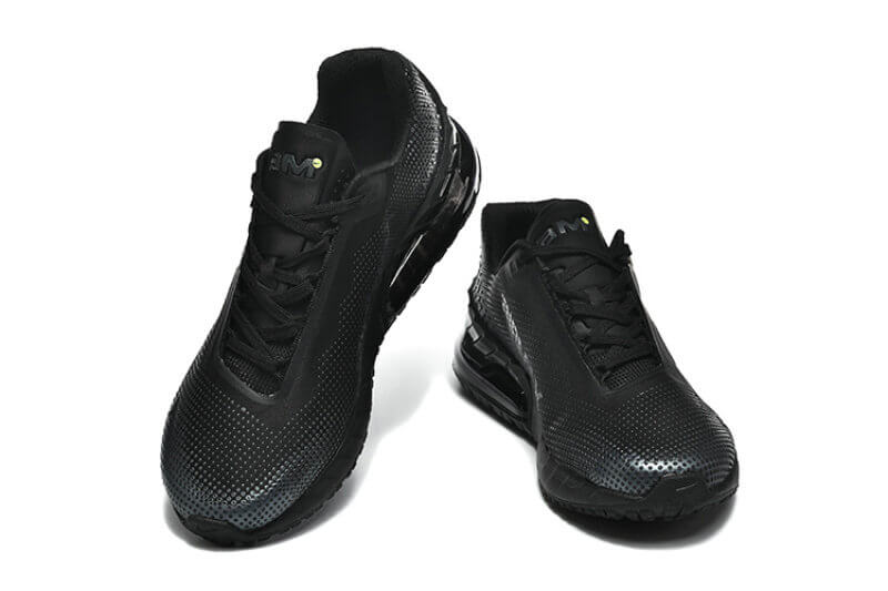Découvrez les Baskets Nike Air Max Phoenix, un mélange parfait de design moderne et de confort. Essayez-les pour un pas léger !
