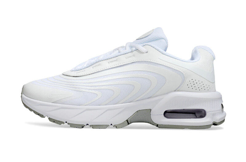 Découvrez les Baskets Nike Air Max Fire pour un style audacieux et un confort exceptionnel! Faites sensation avec chaque pas.🔥