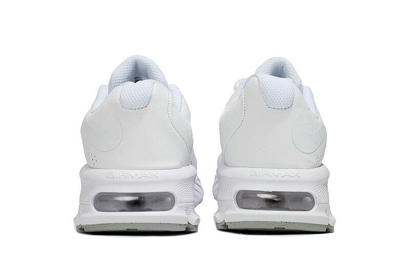 Découvrez les Baskets Nike Air Max Fire pour un style audacieux et un confort exceptionnel! Faites sensation avec chaque pas.🔥