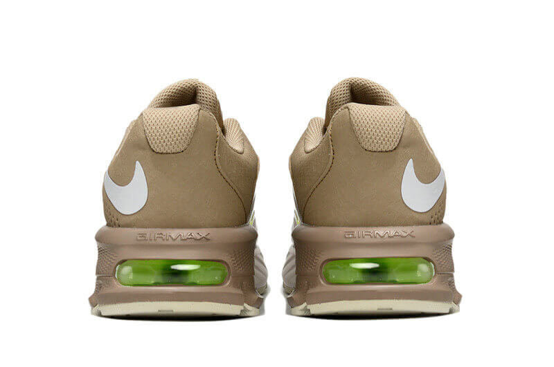 Découvrez les Baskets Nike Air Max Fire pour un style audacieux et un confort exceptionnel! Faites sensation avec chaque pas.🔥