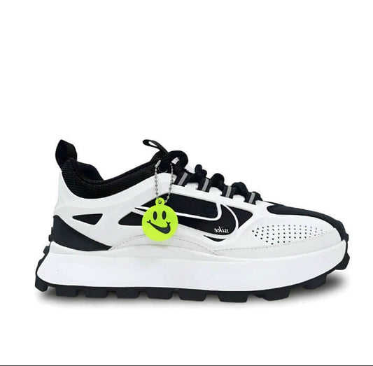 Découvrez les baskets Nike Bailleli, alliant confort et design moderne. Idéales pour un style tendance au quotidien. Faites un pas vers le confort !
