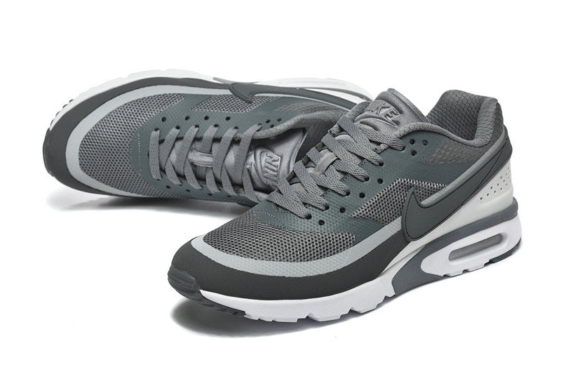 Les baskets Nike Air Max BW allient un style intemporel à un confort inégalé. Leur design classique  de haute qualité .pas Cher. le moins cher.