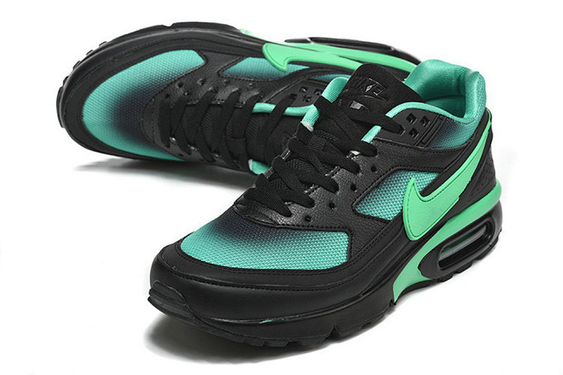 Les baskets Nike Air Max BW allient un style intemporel à un confort inégalé. Leur design classique  de haute qualité .pas Cher. le moins cher.