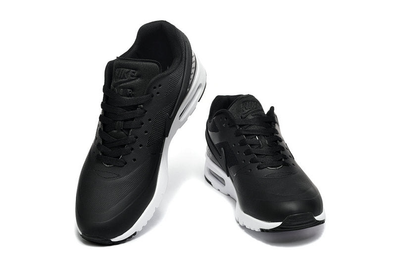 Les baskets Nike Air Max BW allient un style intemporel à un confort inégalé. Leur design classique  de haute qualité .pas Cher. le moins cher.