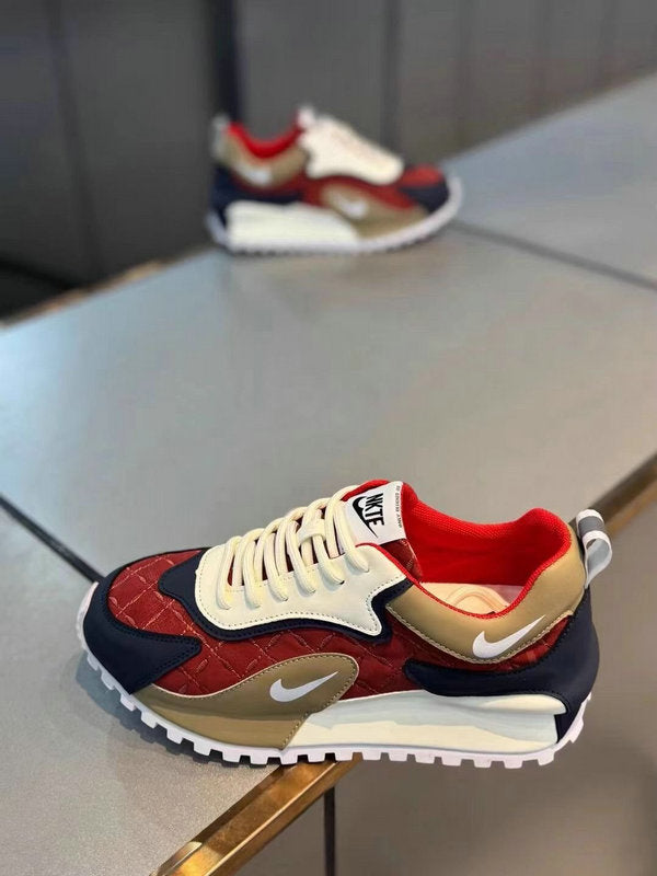 Les baskets Nike Air Max Trend allient style et performance de manière exceptionnelle. Leur design élégant et leurs matériaux de haute qualité en font un choix incontournable. Pas cher. Le moins cher.