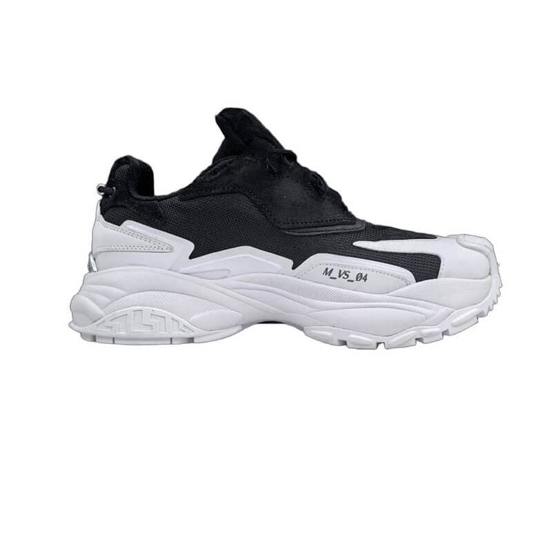 Les baskets sneakers Versace incarnent un style emblématique et un luxe italien.

 leur design audacieux.pas cher. Le moins cher.