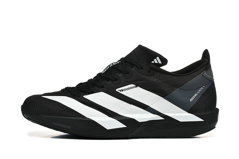 Repoussez vos limites avec les Baskets adidas Adios 9! Conception dynamique pour des performances maximales à chaque pas. Découvrez-les maintenant!