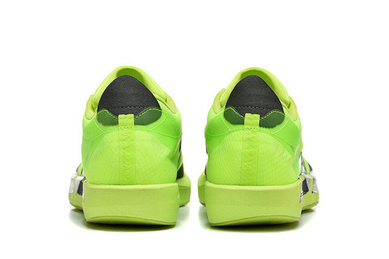 Repoussez vos limites avec les Baskets adidas Adios 9! Conception dynamique pour des performances maximales à chaque pas. Découvrez-les maintenant!