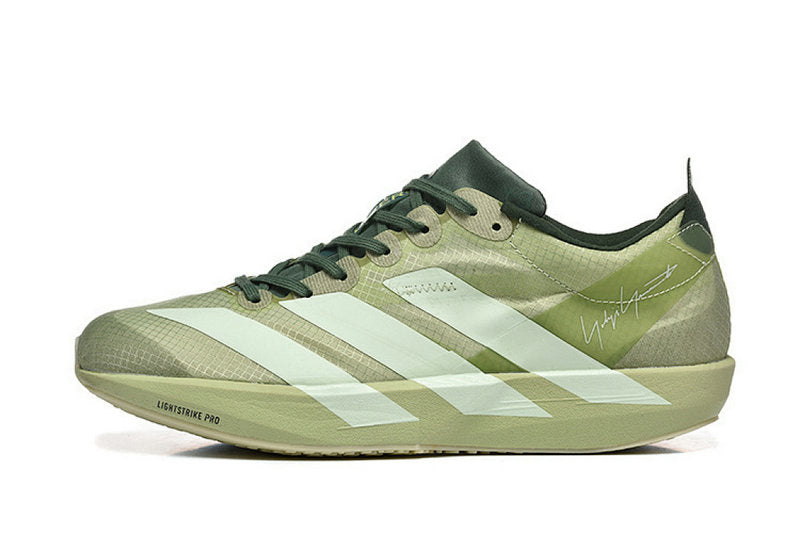 Repoussez vos limites avec les Baskets adidas Adios 9! Conception dynamique pour des performances maximales à chaque pas. Découvrez-les maintenant!