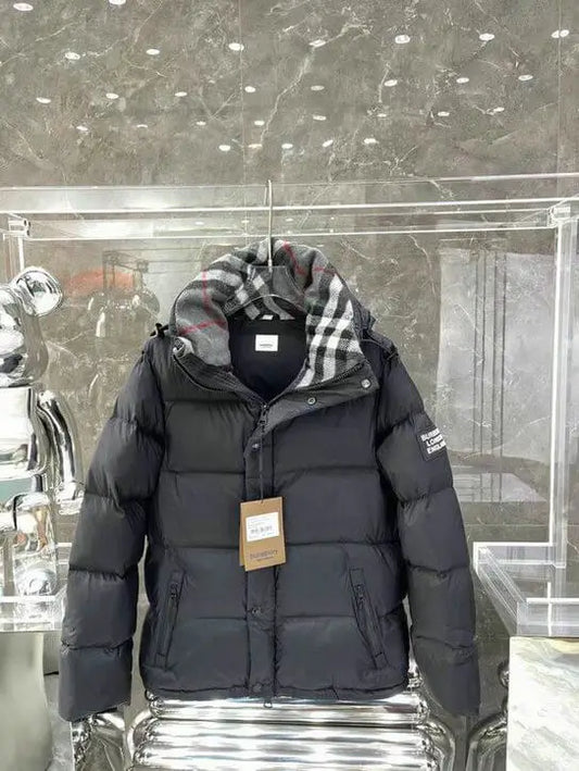Les Doudoune Burberry l'élégance et la qualité, offrant  expérience exceptionnelle.  design raffiné matériaux de haute qualité.pas cher. Le moins cher.