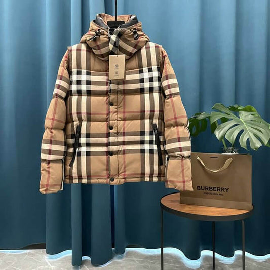 Les Doudoune Burberry l'élégance et la qualité, offrant  expérience exceptionnelle.  design raffiné matériaux de haute qualité.pas cher. Le moins cher.