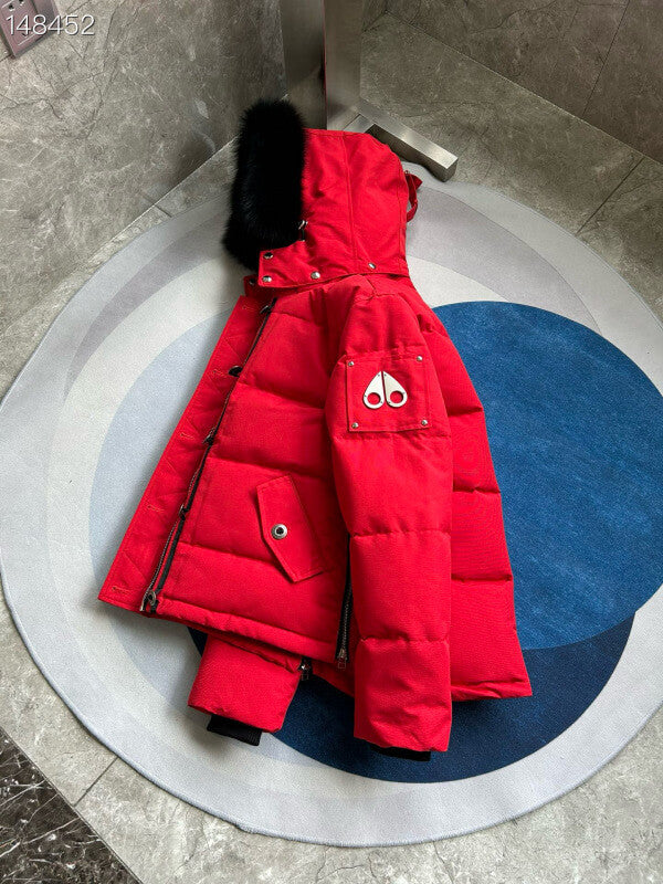 Les doudounes Moose Knuckles allient élégance et performance pour offrir une protection optimale contre le froid. Leur design sophistiqué.pas cher. Le moins cher.