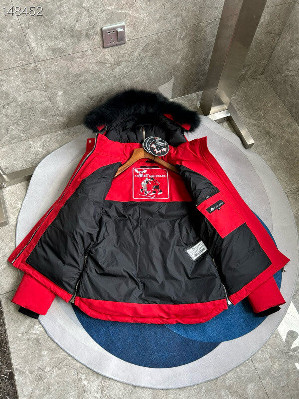 Les doudounes Moose Knuckles allient élégance et performance pour offrir une protection optimale contre le froid. Leur design sophistiqué.pas cher. Le moins cher.
