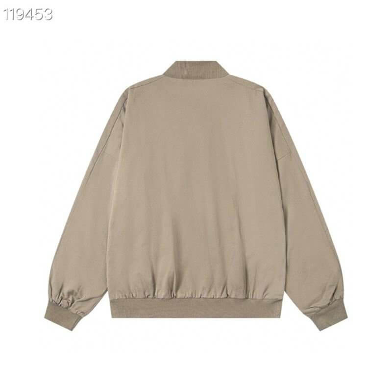 Découvrez la Veste Adidas Homme alliant style et performance. Conçue pour l'homme actif, elle vous offre confort et respirabilité. 🧥
