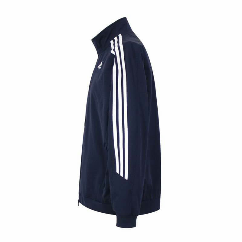 Découvrez la Veste Adidas Homme alliant style et performance. Conçue pour l'homme actif, elle vous offre confort et respirabilité. 🧥