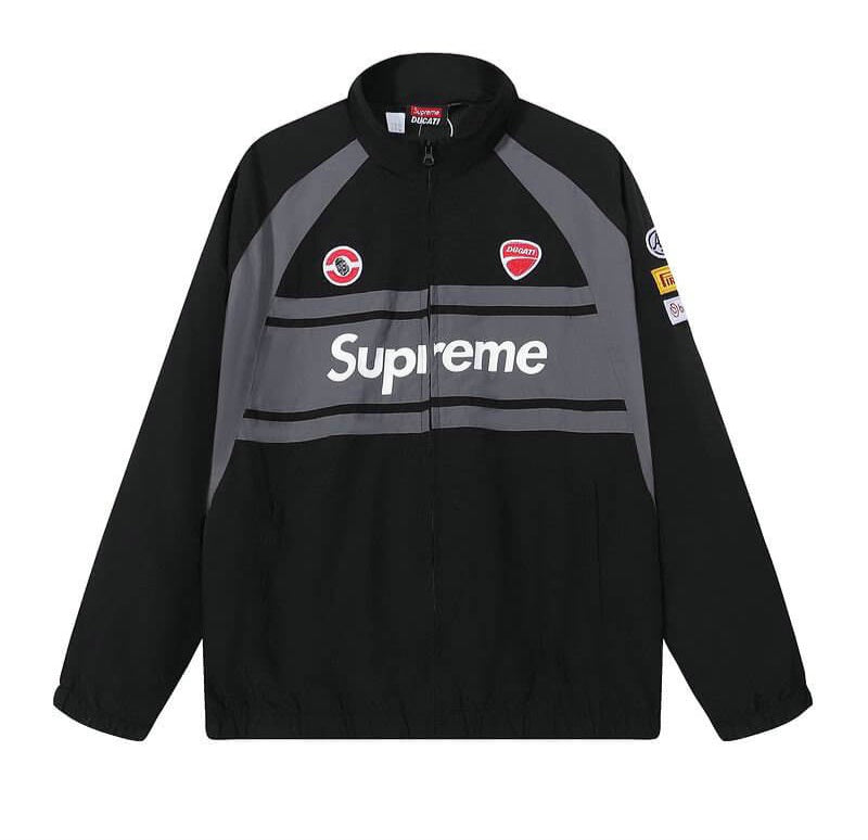 Les vestes Supreme allient élégance et modernité. Leur design audacieux et leurs matériaux de haute qualité. Pas cher. Le moins cher.