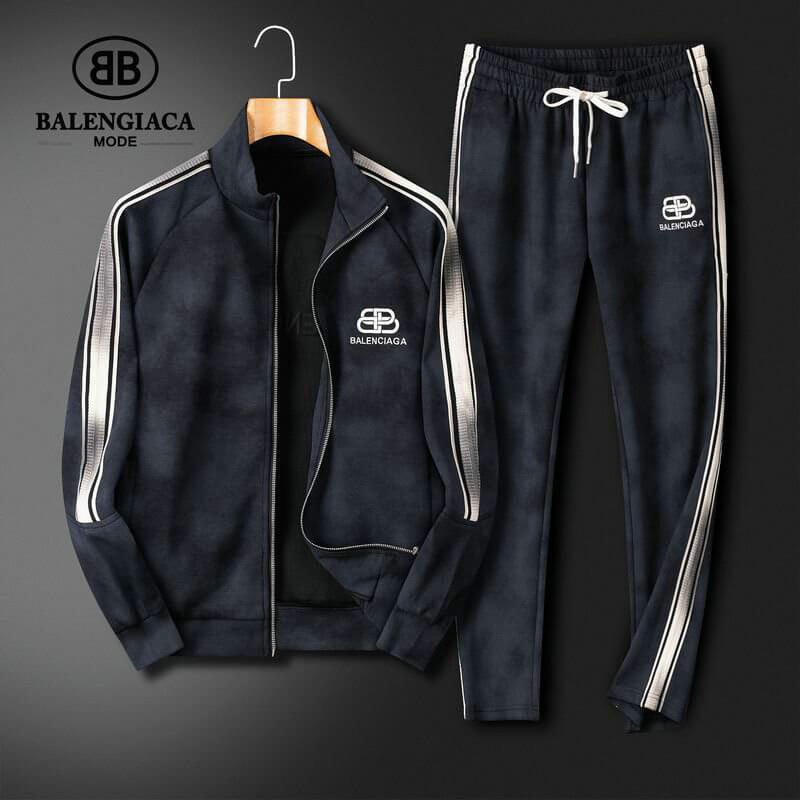 Les ensembles survêtement Balenciaga allient performance et style. Leur design avant-gardiste et leur qualité supérieure. Pas cher. Le moins cher.
