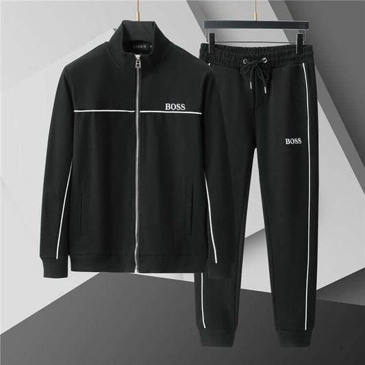 Les ensembles survêtement Hugo Boss allient performance et style. Leur design sophistiqué et leur qualité supérieure.pas cher.le moins cher.