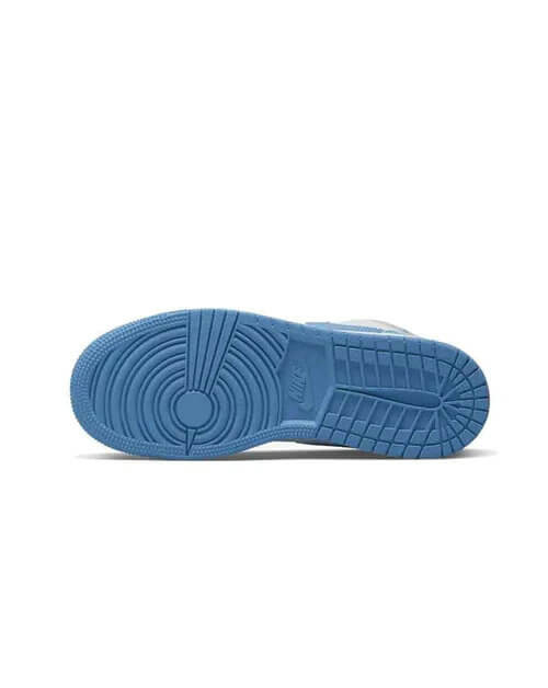 Les baskets Air Jordan 1 offrent un style iconique et une performance légendaire.

De plus, leur design emblématique et leur utilisation.