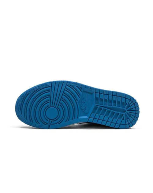 Les baskets Air Jordan 1 offrent un style iconique et une performance légendaire.

De plus, leur design emblématique et leur utilisation.