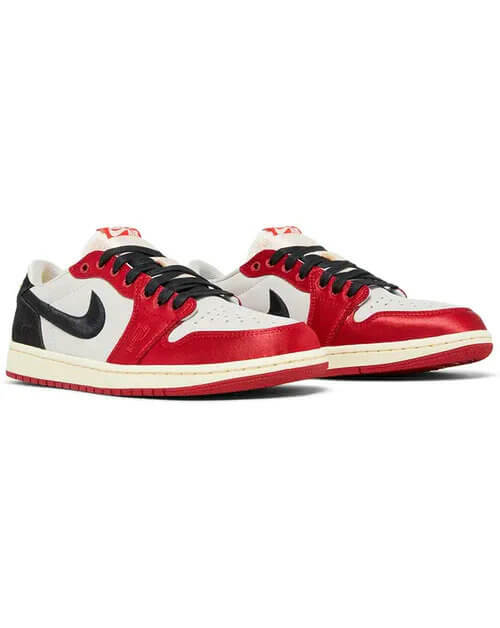 Les baskets Air Jordan 1 offrent un style iconique et une performance légendaire.

De plus, leur design emblématique et leur utilisation.