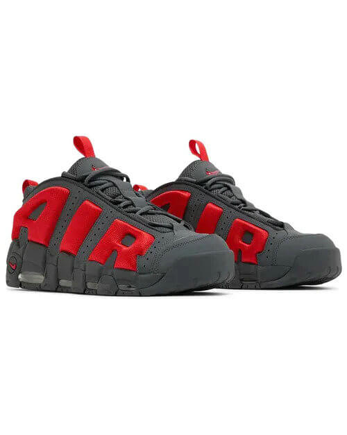 Les baskets Nike Air Uptempo combinent style audacieux et innovation. Leur design emblématique et leurs lettres surdimensionnées . Pas cher. Le moins cher.