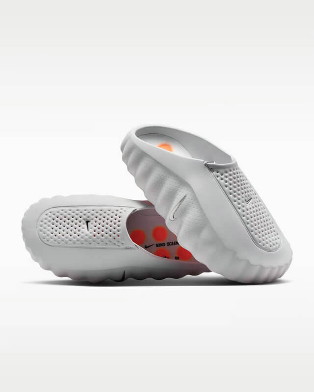 Découvrez les Sandales Nike Mind 001, alliant confort et style contemporain. Idéales pour l'été, elles vous accompagnent avec légèreté. 🌞