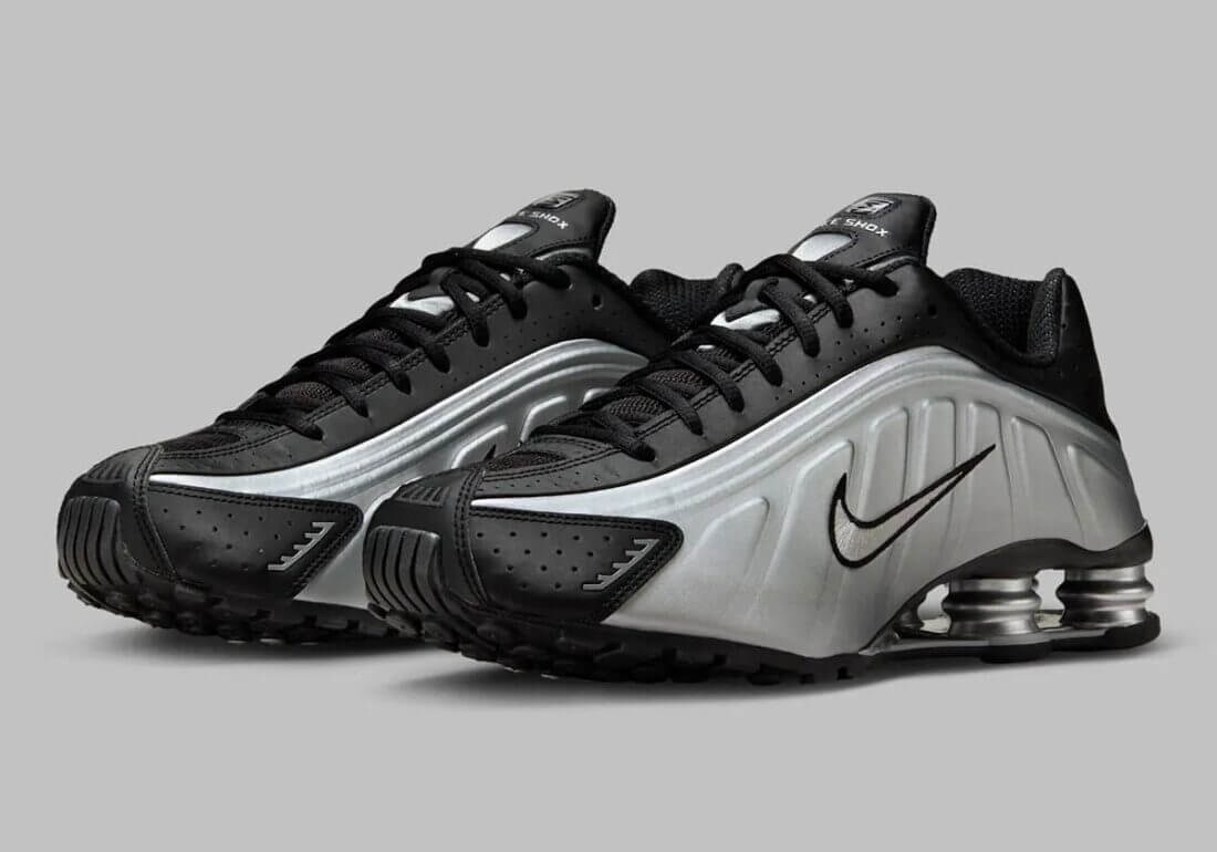 Les baskets Nike Shox R4 combinent style audacieux et innovation technologique exceptionnel et indispensable. Pas Cher. Le moins cher.