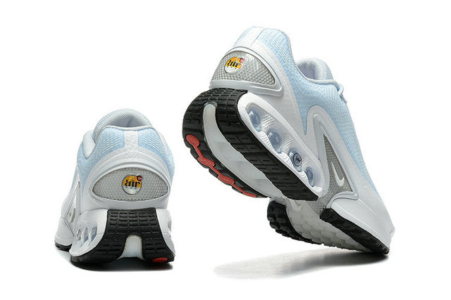 Les baskets Nike Air Max Drift allient un style innovant et un confort exceptionnel. design avant-gardiste.pas cher. Le moins cher.