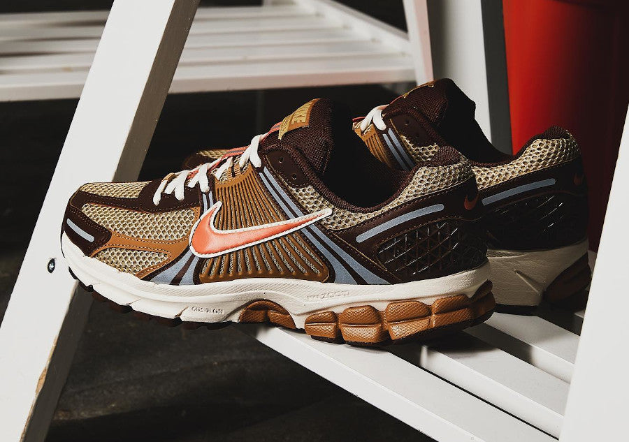 Les baskets Nike Zoom Vomero 5 Wheat Grass Femme sont l'expression ultime de la performance et du style dans la gamme de running de Nike.