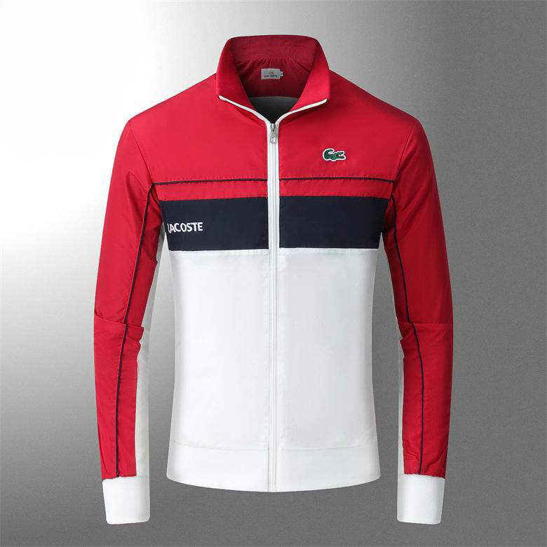 Les vestes Lacoste allient élégance et sportivité. Leur design épuré et leurs matériaux de qualité en font un choix incontournable.pas cher. Le moins cher.