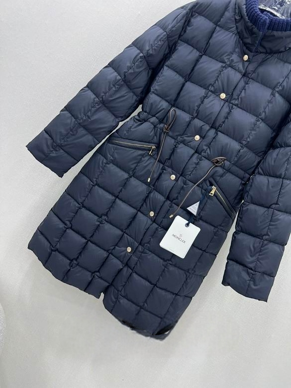 Les doudounes manteau Moncler Femme, ainsi que les Moncler Femme, incarnent un style et un raffinement incomparables.