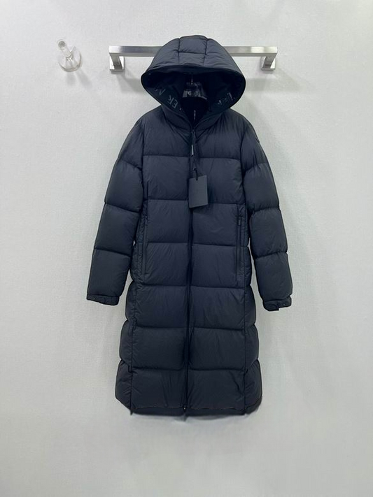la Doudoune moncler Femme est un témoignage de l'engagement de Canada G00se à combiner style,