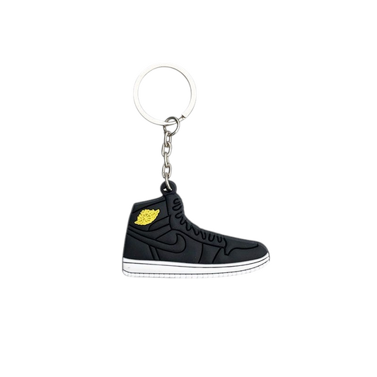 Les porte-clés sneakers fashion sont bien plus qu’un simple accessoire pratique ; ils incarnent l’essence du style urbain et moderne.