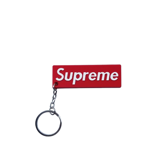 Les porte-clés sneakers fashion sont bien plus qu’un simple accessoire pratique ; ils incarnent l’essence du style urbain et moderne.