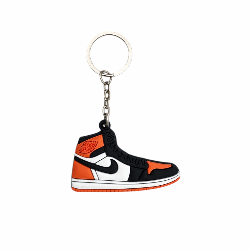 Les porte-clés sneakers fashion sont bien plus qu’un simple accessoire pratique ; ils incarnent l’essence du style urbain et moderne.
