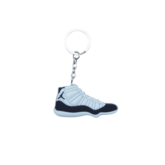 Les porte-clés sneakers fashion sont bien plus qu’un simple accessoire pratique ; ils incarnent l’essence du style urbain et moderne.
