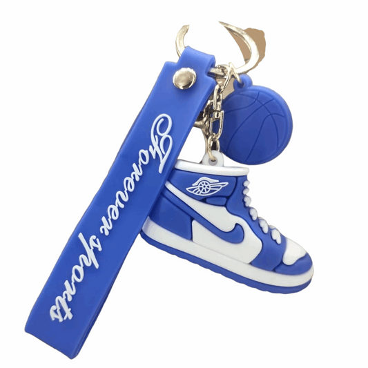Les porte-clés sneakers fashion sont bien plus qu’un simple accessoire pratique ; ils incarnent l’essence du style urbain et moderne.