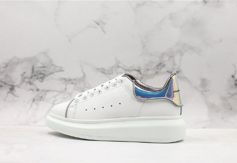  les chaussures Alexander McQueen Femme sont un témoignage de l'engagement de la marque à combiner style et audace. Exceptionnel pas Cher. Le moins cher.