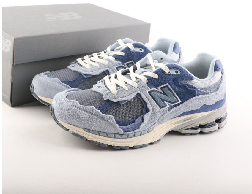 Les baskets New Balance allient style et confort. Leur design classique et leurs matériaux de haute qualité en font un choix idéal pour les amateurs de sneakers.pas cher. Le moins cher.