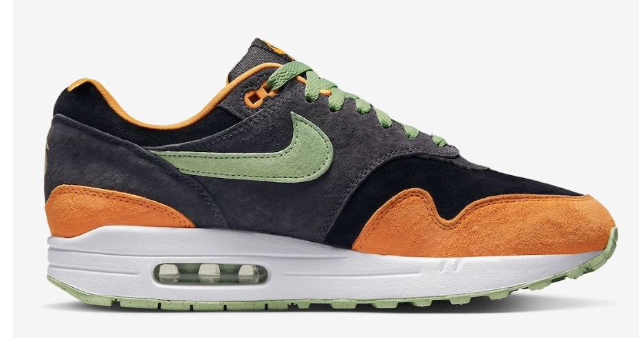 Les baskets Nike Air Max 1 sont iconiques pour leur style emblématique.retro incontournable pas cher. Le moins cher.exceptionnel 