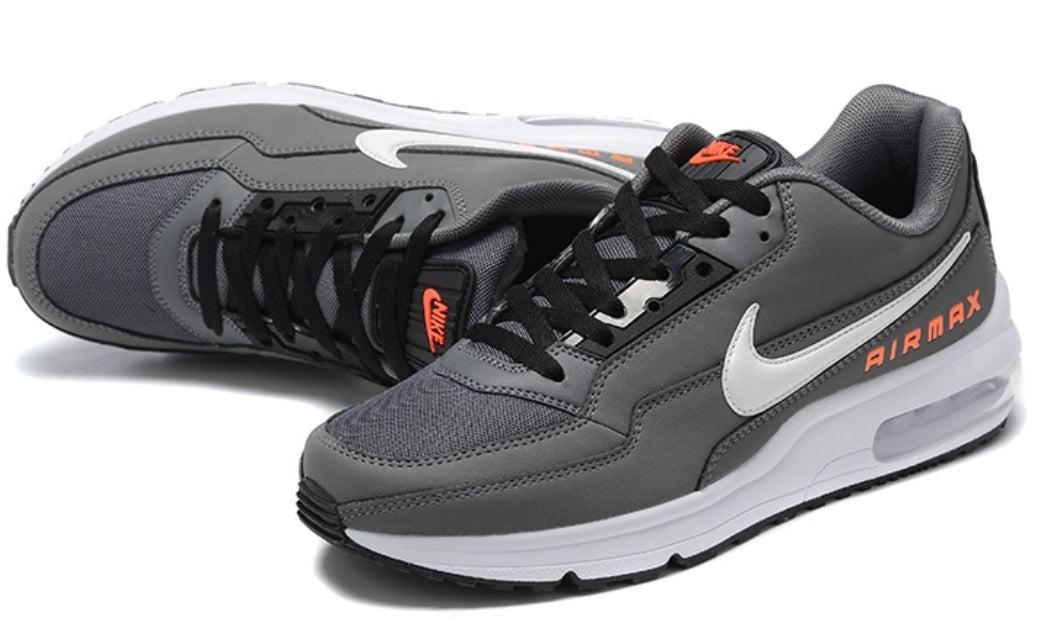 Les baskets Nike Air Max LTD3 allient style et performance de manière exceptionnelle. Leur design moderne et leurs matériaux de haute qualité en font un choix incontournable.