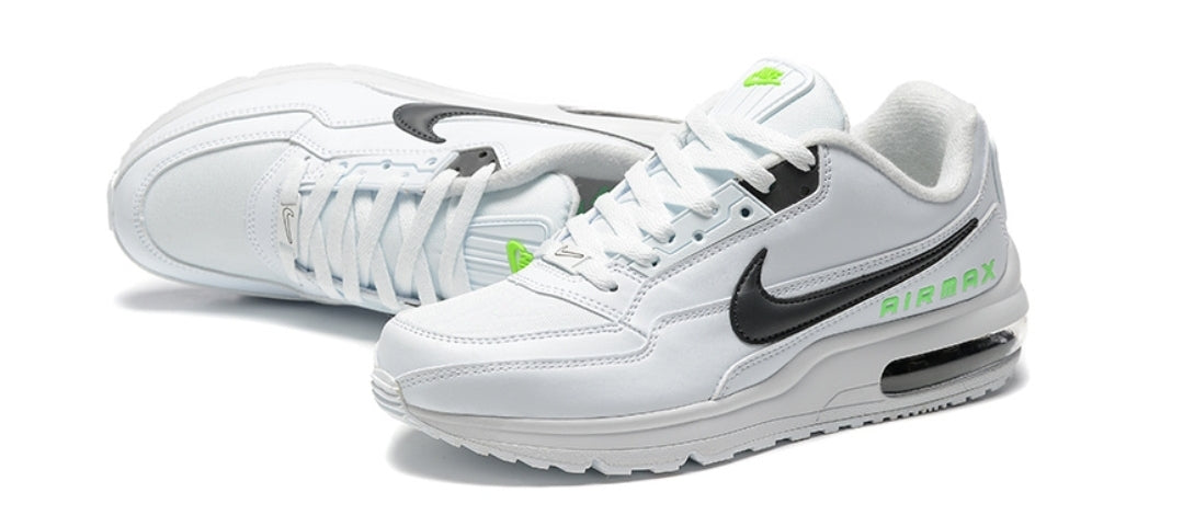 Les baskets Nike Air Max LTD3 allient style et performance de manière exceptionnelle. Leur design moderne et leurs matériaux de haute qualité en font un choix incontournable.