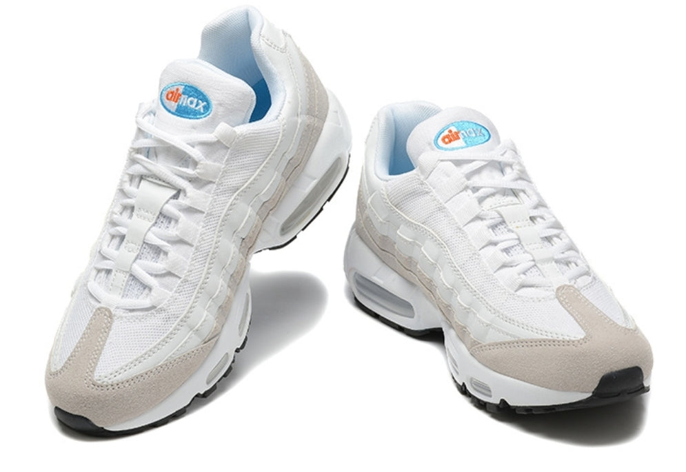 Baskets Nike Air Max 95
Summit White University Blue