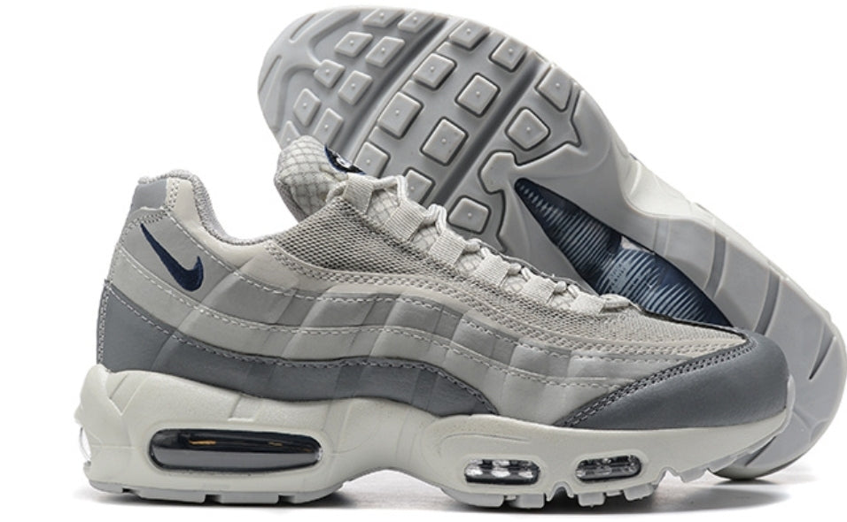 Les baskets Nike Air Max 95 sont synonymes de style emblématique et de confort absolu. Leur design distinctif. Pas cher. Le moins cher. 