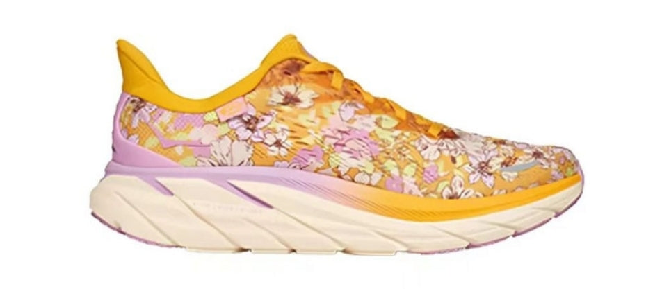 Hoka One One Bondi 8