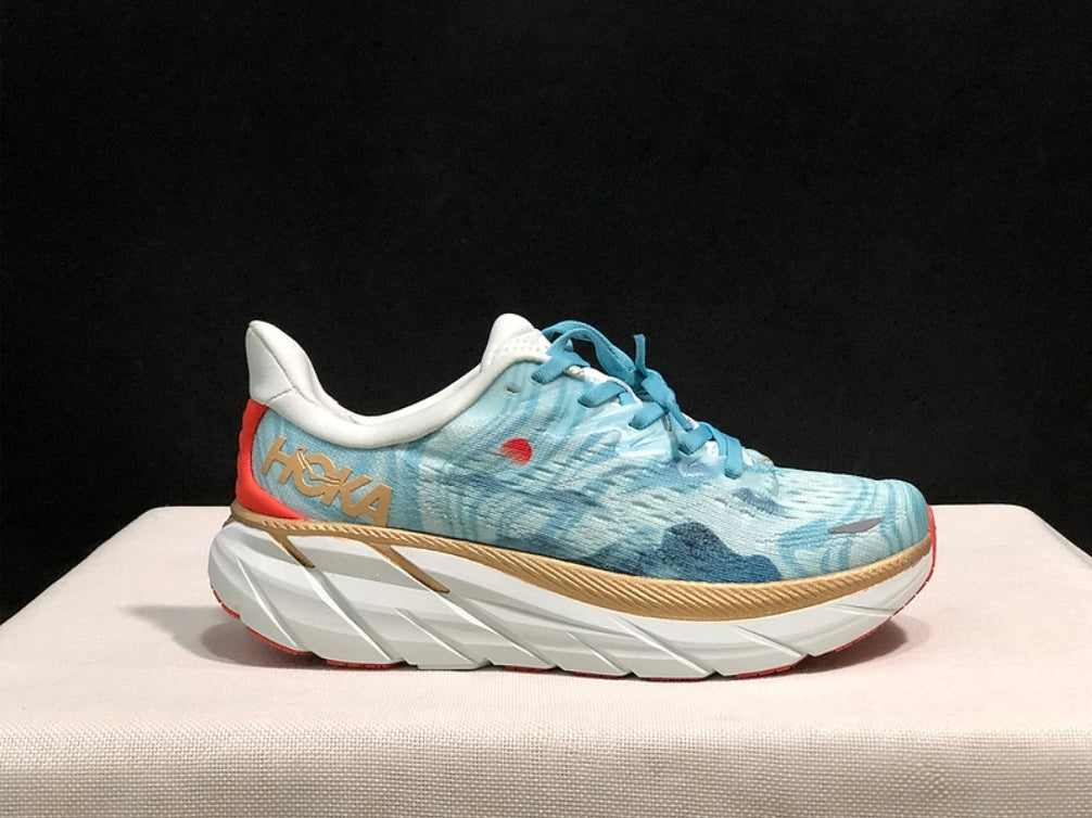 Hoka One One Bondi 8
